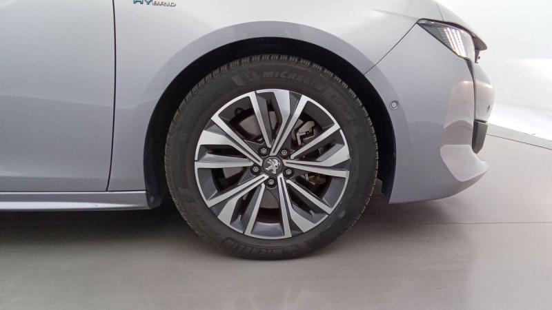Photo 17 de l'offre de PEUGEOT 508 SW Business 508 SW Hybrid 225 e-EAT8 Allure Business à 24698€ chez Carlyss automobiles Vitré