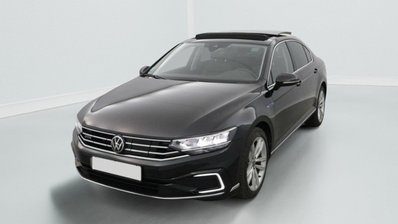 Photo 1 de l'offre de VOLKSWAGEN Passat Passat 1.4 TSI Hybride Rechargeable DSG6 GTE à 28598€ chez Carlyss automobiles Vitré