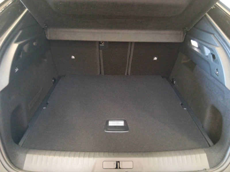 Photo 12 de l'offre de PEUGEOT 3008 Hybrid 136 e-DCS6 GT à 33898€ chez Carlyss automobiles Vitré