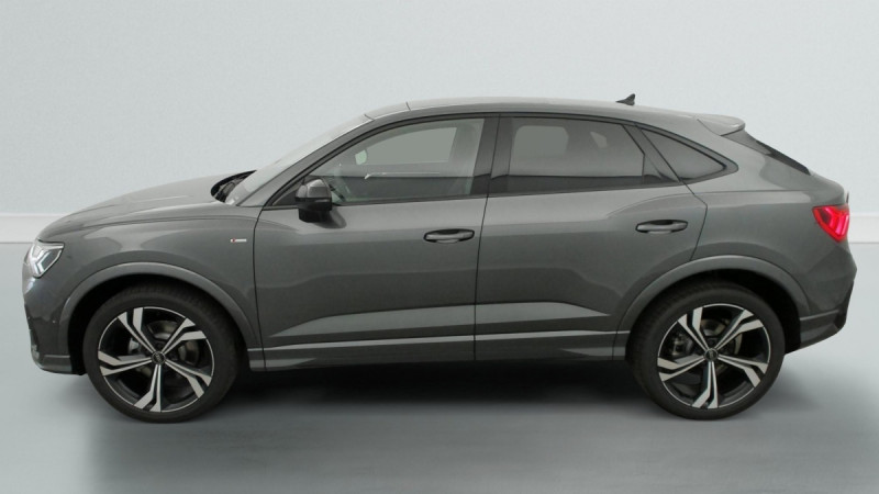 Photo 4 de l'offre de AUDI Q3 Sportback 35 TDI 150 ch S tronic 7 S line plus à 48998€ chez Carlyss automobiles Vitré