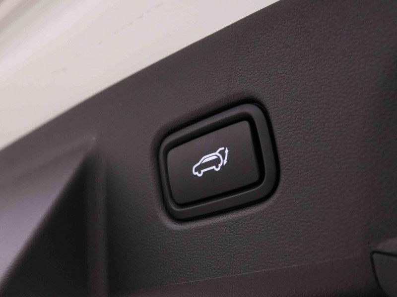 Photo 8 de l'offre de HYUNDAI Tucson 1.6 T-GDI 160 MHEV DCT Shine à 36407€ chez Carlyss automobiles Vitré