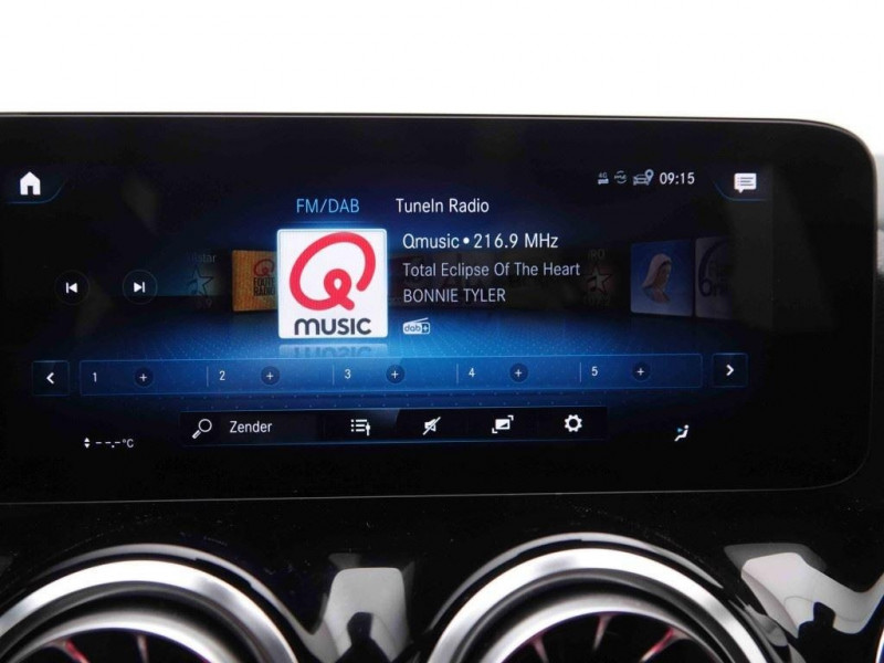 Photo 10 de l'offre de Mercedes EQA EQA 250 Urban à 34148€ chez Carlyss automobiles Vitré