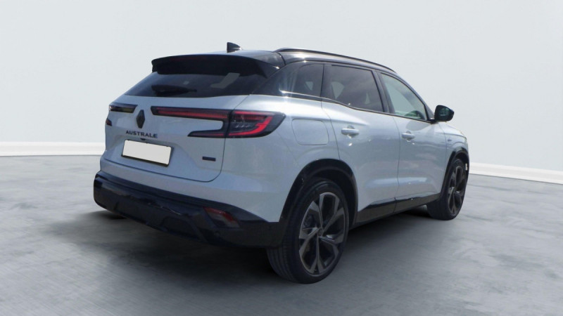Photo 3 de l'offre de Renault Austral Austral E-Tech full hybrid 200 GSR2 Techno esprit Alpine à 37098€ chez Carlyss automobiles Vitré