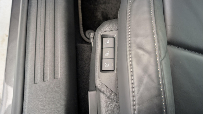 Photo 20 de l'offre de DS DS3 PureTech 130 EAT8 Opera à 22598€ chez Carlyss automobiles Vitré