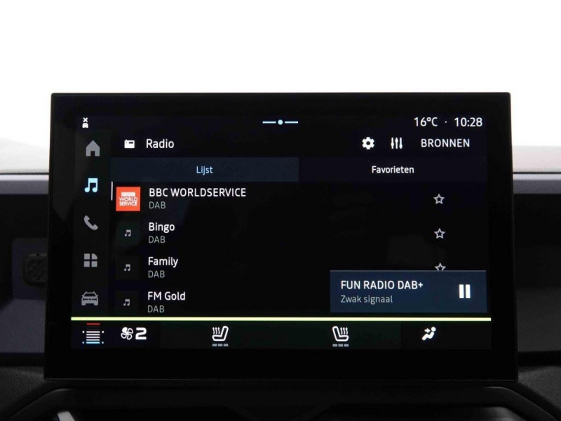 Photo 10 de l'offre de DACIA DUSTER 1.2 Mild Hybrid 130 Expression à 24698€ chez Carlyss automobiles Vitré