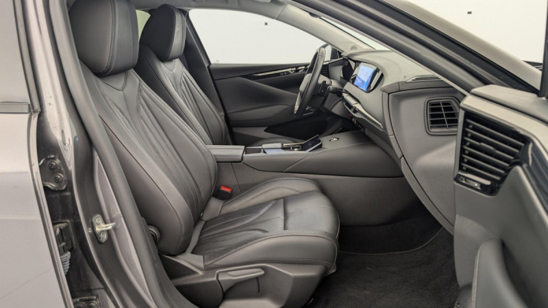 Photo 9 de l'offre de DS DS4 PureTech 130 EAT8 Rivoli à 23656€ chez Carlyss automobiles Vitré