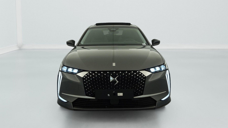 Photo 2 de l'offre de DS DS4 Hybride E-Tense 225 EAT8 Rivoli à 27081€ chez Carlyss automobiles Vitré
