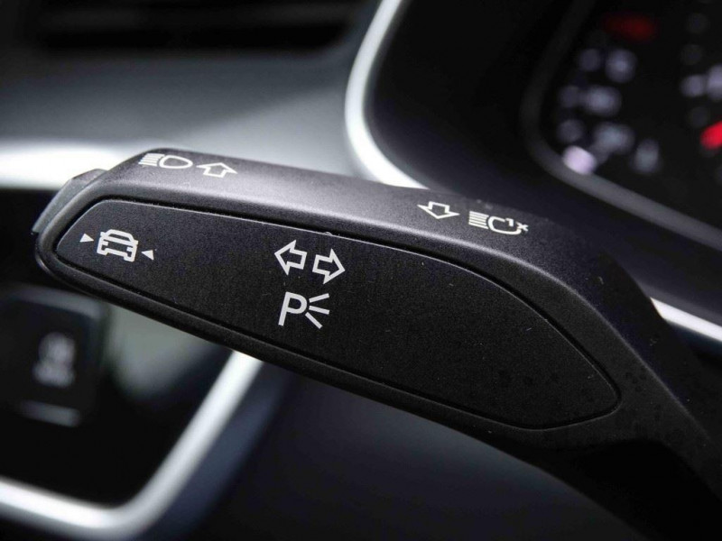 Photo 17 de l'offre de AUDI A6 50 TDi 285 Quattro Sport Black Style à 38147€ chez Carlyss automobiles Vitré