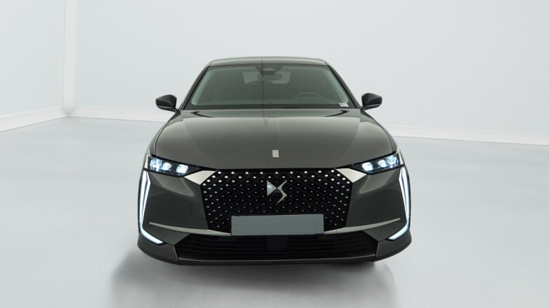 Photo 2 de l'offre de DS DS4 PureTech 130 EAT8 Rivoli à 24117€ chez Carlyss automobiles Vitré