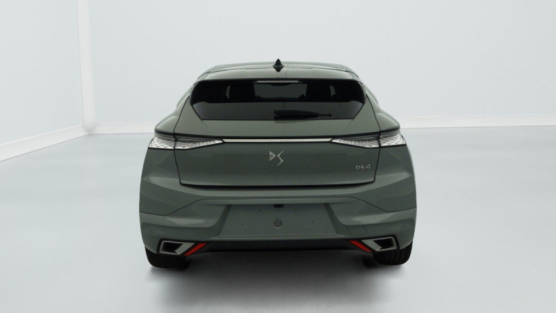 Photo 6 de l'offre de DS DS4 PureTech 130 EAT8 Rivoli à 23723€ chez Carlyss automobiles Vitré