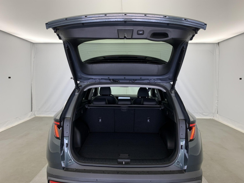 Photo 11 de l'offre de HYUNDAI Tucson 1.6 T-GDI 215 Hybrid BVA6 Creative à 32998€ chez Carlyss automobiles Vitré