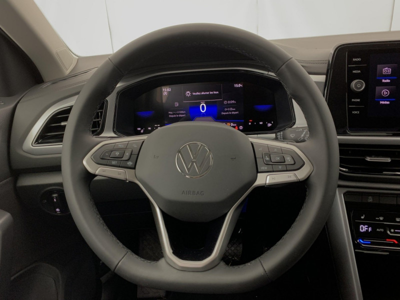 Photo 14 de l'offre de VOLKSWAGEN T-roc 2.0 TDI 150 Start/Stop DSG7 Life Plus à 32558€ chez Carlyss automobiles Vitré