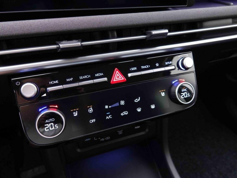 Photo 17 de l'offre de HYUNDAI Tucson 1.6 T-GDI 160 MHEV DCT Shine à 36407€ chez Carlyss automobiles Vitré