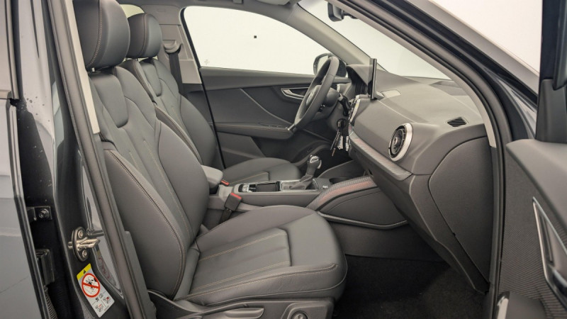 Photo 9 de l'offre de AUDI Q2 35 TDI 150 S tronic 7 Design à 38498€ chez Carlyss automobiles Vitré