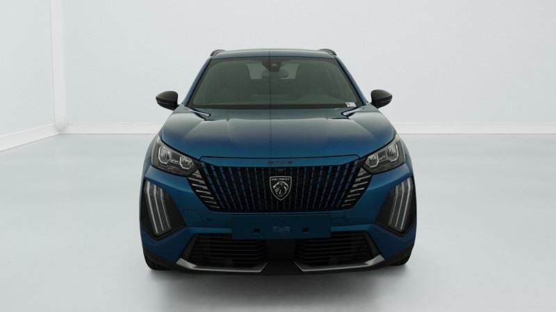 Photo 2 de l'offre de PEUGEOT 2008 Hybrid 136 e-DCS6 Allure à 23883€ chez Carlyss automobiles Vitré