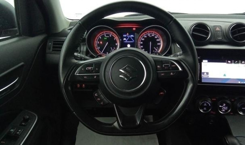 Photo 14 de l'offre de SUZUKI Swift Swift 1.2 Dualjet Hybrid Auto (CVT) Pack à 18598€ chez Carlyss automobiles Vitré