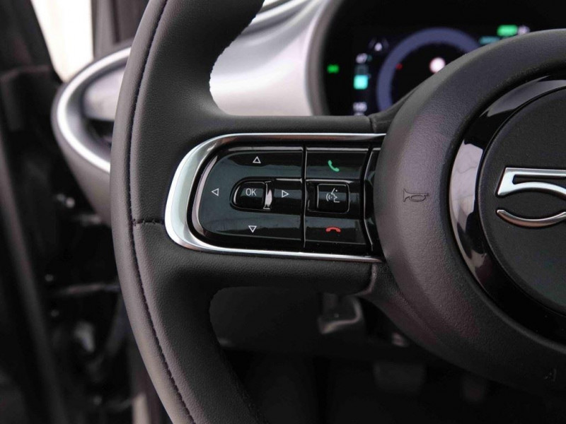 Photo 15 de l'offre de Fiat 500e 118 Icon 42 Kw à 19298€ chez Carlyss automobiles Vitré