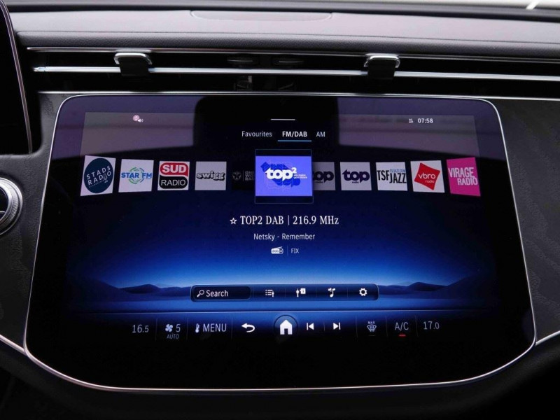 Photo 11 de l'offre de MERCEDES-BENZ CLASSE E BREAK E220D 9G-TRONIC AVANTGARDE LINE à 47361€ chez Carlyss automobiles Vitré