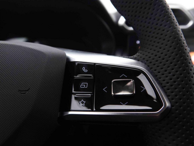 Photo 33 de l'offre de MG Motor ZS 1.5i 115 Comfort à 23498€ chez Carlyss automobiles Vitré