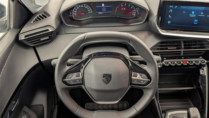 Photo 14 de l'offre de PEUGEOT 208 PureTech 75 S&S BVM5 Active à 13620€ chez Carlyss automobiles Vitré