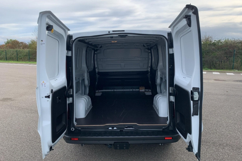 Photo 11 de l'offre de RENAULT TRAFIC FOURGON L2H1 3T BLUE DCI 150 GSR2 ADVANCE à 30837€ chez Carlyss automobiles Vitré