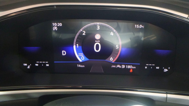 Photo 10 de l'offre de VOLKSWAGEN T-roc T-Roc 2.0 TDI 150 Start/Stop DSG7 VW Edition à 34398€ chez Carlyss automobiles Vitré