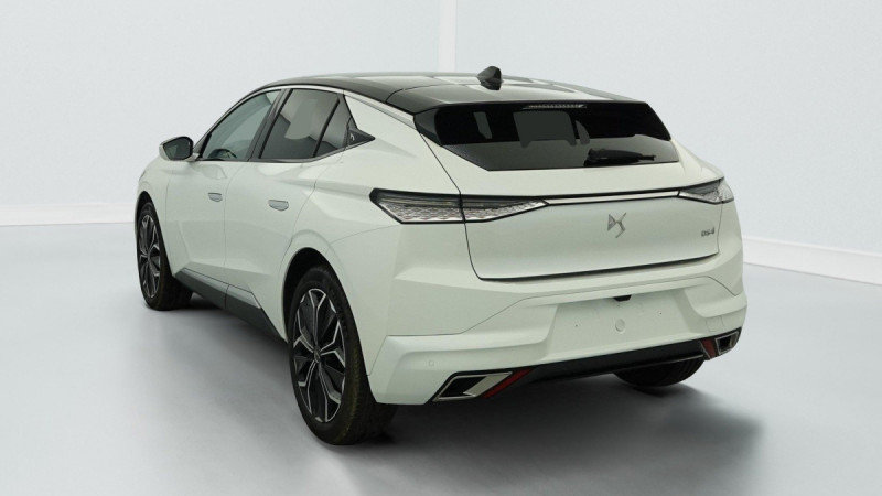 Photo 5 de l'offre de DS DS4 PureTech 130 EAT8 Rivoli à 22855€ chez Carlyss automobiles Vitré