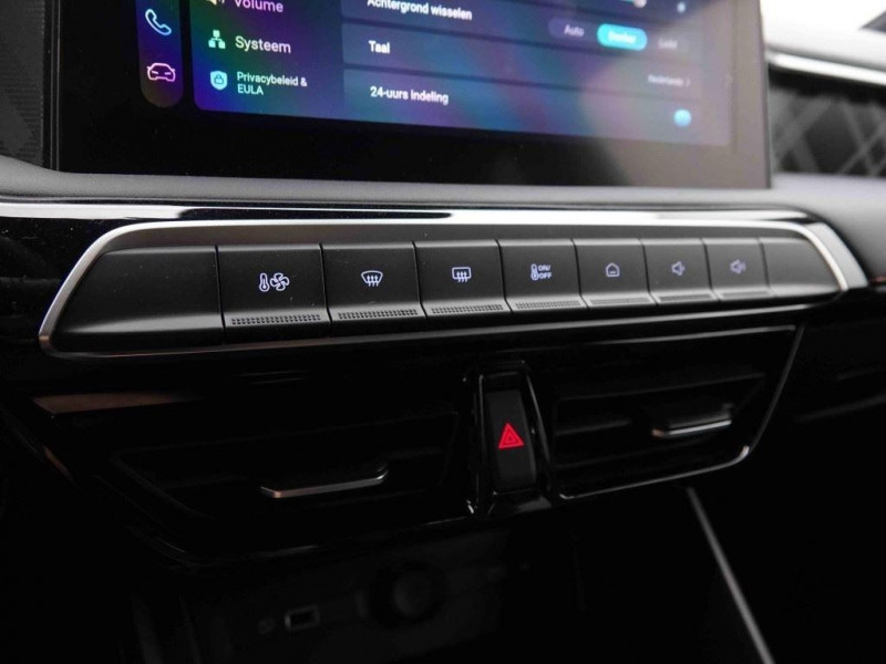 Photo 8 de l'offre de MG Motor MG3 1.5 HYBRID+ 194 Luxury à 23498€ chez Carlyss automobiles Vitré