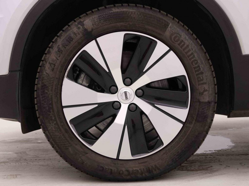 Photo 24 de l'offre de VOLVO XC40 1.5 T4 Recharge 211 PHEV Inscription à 31702€ chez Carlyss automobiles Vitré