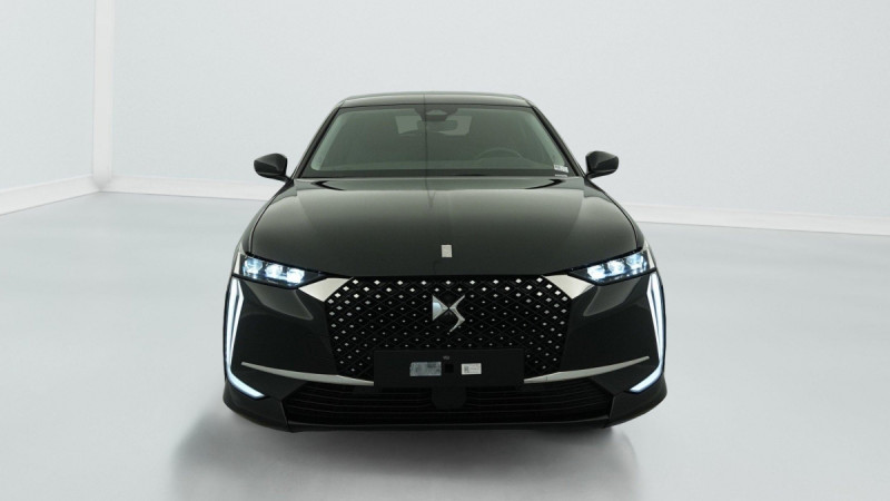 Photo 2 de l'offre de DS DS4 PureTech 130 EAT8 Rivoli à 23025€ chez Carlyss automobiles Vitré