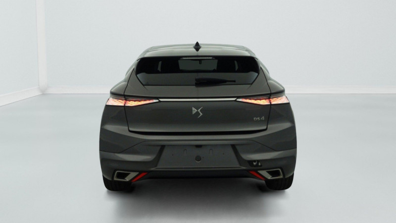 Photo 6 de l'offre de DS DS4 PureTech 130 EAT8 Rivoli à 22544€ chez Carlyss automobiles Vitré