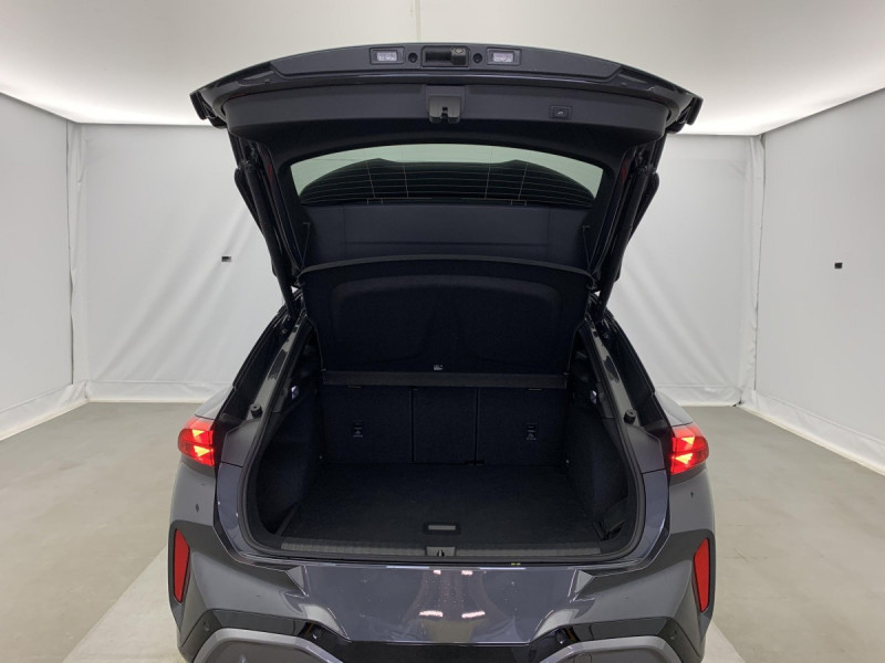 Photo 11 de l'offre de Cupra Terramar 1.5 eTSI Hybrid 150 ch DSG7 V à 36998€ chez Carlyss automobiles Vitré