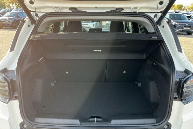 Photo 11 de l'offre de Jeep Avenger 1.2 Turbo T3 100 ch Summit à 23998€ chez Carlyss automobiles Vitré