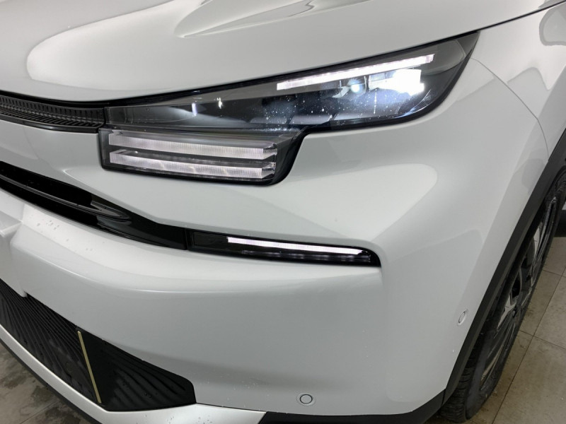 Photo 22 de l'offre de CITROEN C4 Hybride 145 e-DCS6 Max à 22998€ chez Carlyss automobiles Vitré