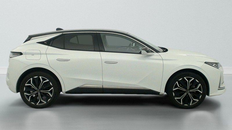 Photo 8 de l'offre de DS DS4 PureTech 130 EAT8 Rivoli à 22311€ chez Carlyss automobiles Vitré