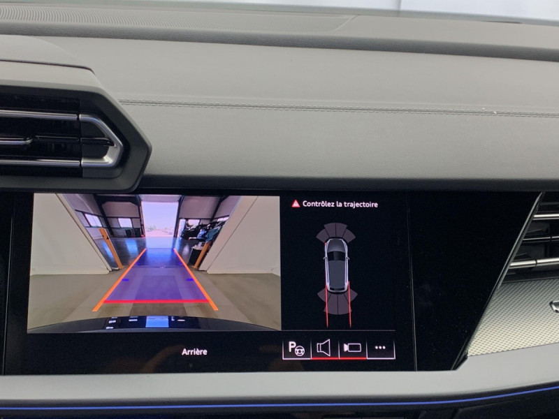 Photo 37 de l'offre de AUDI A3 SPORTBACK NOUVELLE 45 TFSI E HYBRIDE RECHARGEABLE 272 S TRONIC 6 S LINE à 43998€ chez Carlyss automobiles Vitré