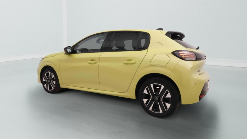 Photo 2 de l'offre de PEUGEOT 208 1.2 puretech 100 allure à 17932€ chez Carlyss automobiles Vitré