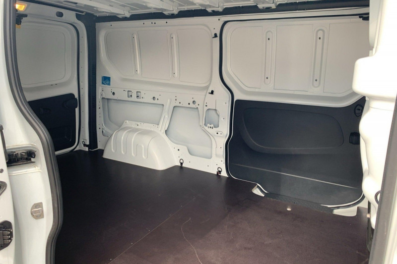 Photo 13 de l'offre de RENAULT TRAFIC FOURGON L2H1 3T BLUE DCI 150 GSR2 ADVANCE à 30837€ chez Carlyss automobiles Vitré