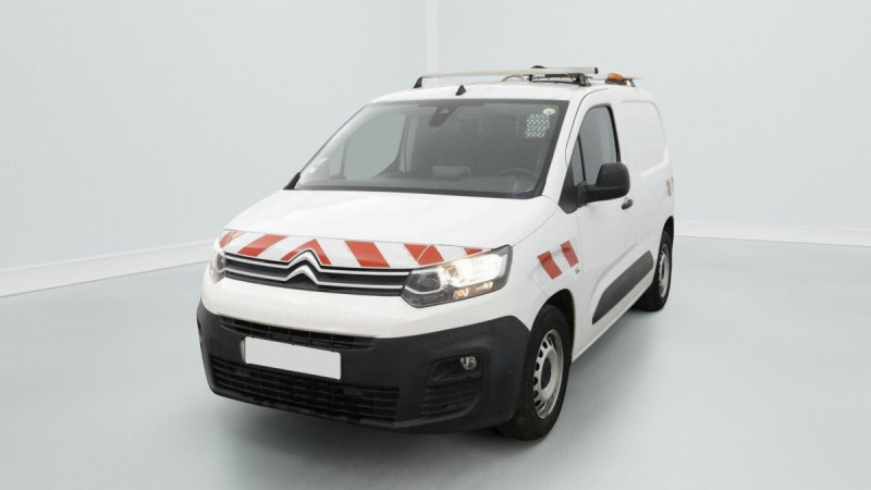 Photo 1 de l'offre de CITROEN BERLINGO VAN M 1000 BLUEHDI 130 S&S EAT8 WORKER à 20697€ chez Carlyss automobiles Vitré