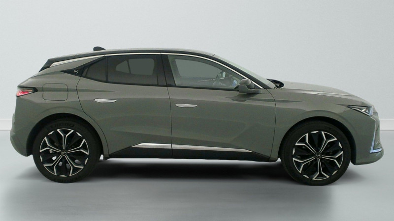 Photo 8 de l'offre de DS DS4 PureTech 130 EAT8 Rivoli à 23370€ chez Carlyss automobiles Vitré