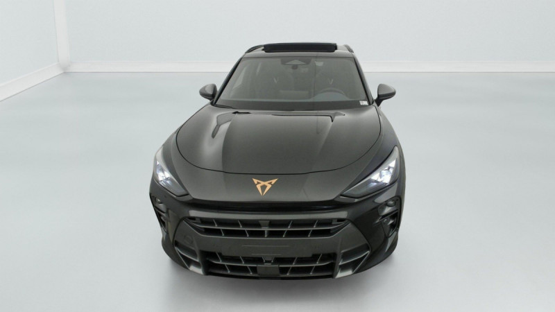 Photo 2 de l'offre de Cupra Terramar 1.5 eTSI Hybrid 150 ch DSG7 V à 36998€ chez Carlyss automobiles Vitré