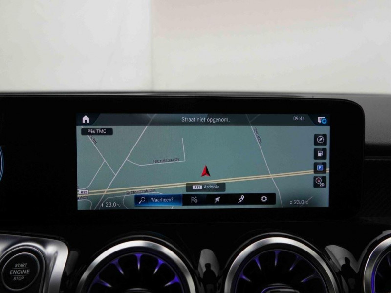 Photo 10 de l'offre de MERCEDES-BENZ GLB 200d 150 DCT AMG-Line 7pl à 50129€ chez Carlyss automobiles Vitré