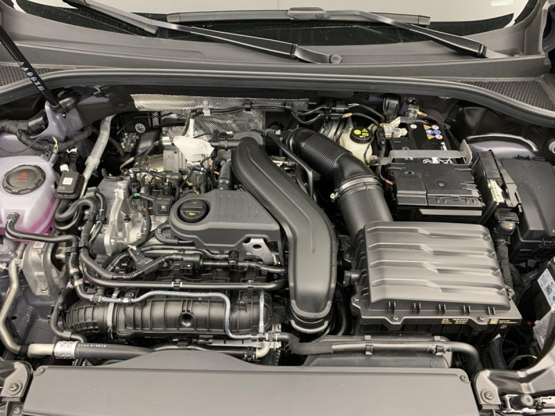 Photo 25 de l'offre de Cupra Terramar 1.5 eTSI Hybrid 150 ch DSG7 V à 36998€ chez Carlyss automobiles Vitré