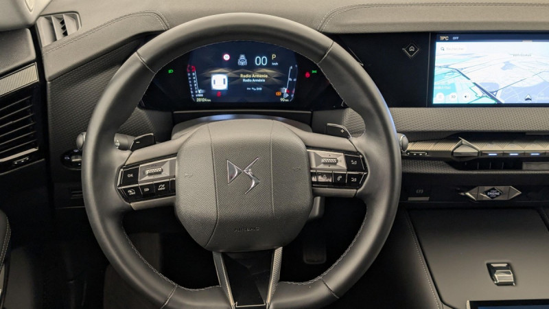 Photo 14 de l'offre de DS DS4 PureTech 130 EAT8 Rivoli à 22862€ chez Carlyss automobiles Vitré