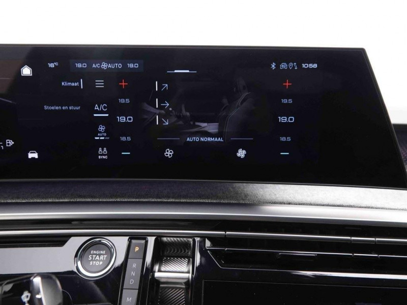 Photo 11 de l'offre de PEUGEOT 3008 1.2 HYBRID 136 E-DSC6 New Model GT à 40965€ chez Carlyss automobiles Vitré