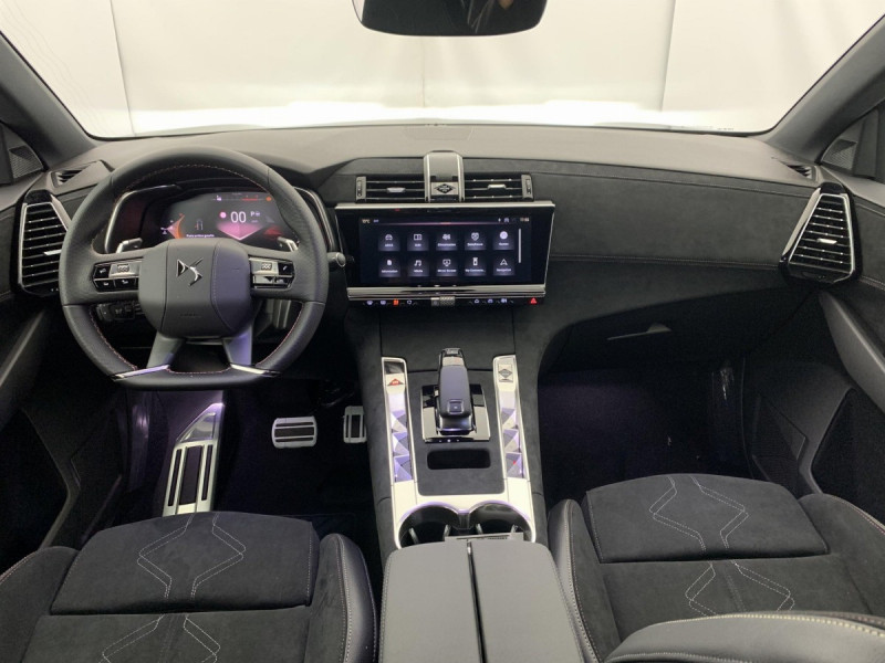 Photo 12 de l'offre de DS DS7 BlueHDi 130 EAT8 Pallas à 33998€ chez Carlyss automobiles Vitré