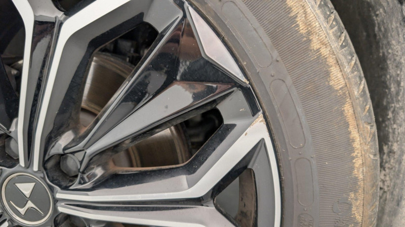 Photo 25 de l'offre de DS DS4 PureTech 130 EAT8 Rivoli à 23438€ chez Carlyss automobiles Vitré