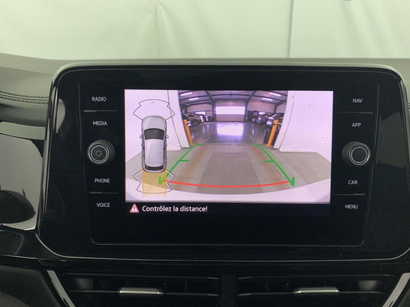 Photo 16 de l'offre de VOLKSWAGEN T-roc 2.0 TDI 150 Start/Stop DSG7 R-Line Edition à 35998€ chez Carlyss automobiles Vitré