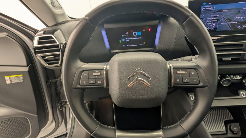 Photo 20 de l'offre de CITROEN C4 PureTech 130 S&S BVM6 Shine à 15804€ chez Carlyss automobiles Vitré