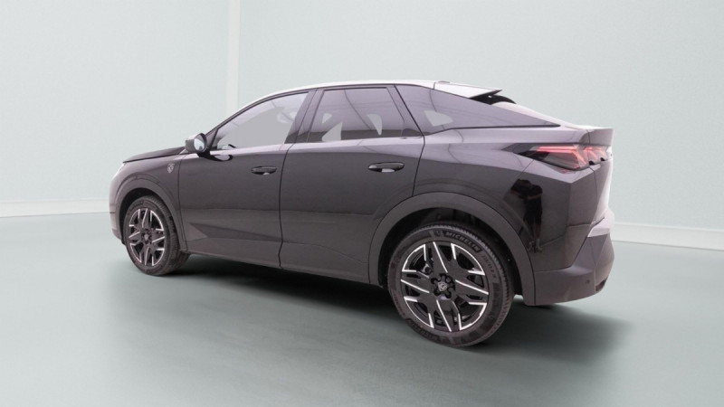 Photo 3 de l'offre de PEUGEOT 3008 1.2 HYBRID 136 E-DSC6 New Model GT à 40965€ chez Carlyss automobiles Vitré